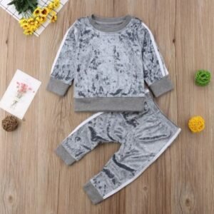 Conjunto Deportivo Terciopelo Gris